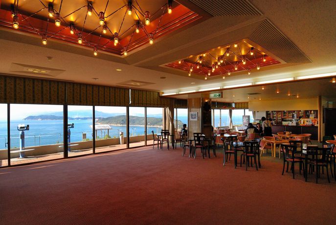 Imagen de los interiores del Hotel Kyukamura Kisyu-kada. Foto 13