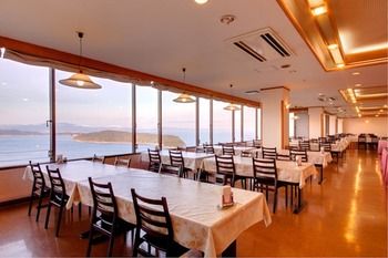 Imagen del bar/restaurante del Hotel Kyukamura Kisyu-kada. Foto 2