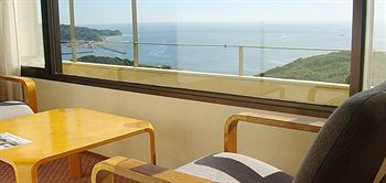 Imagen de la piscina del Hotel Kyukamura Kisyu-kada. Foto 16