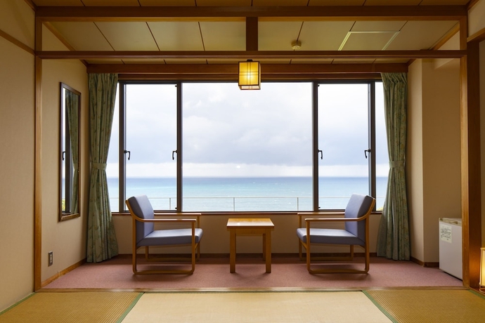 Imagen de la habitación del Hotel Kyukamura Nanki-Katsuura. Foto 12
