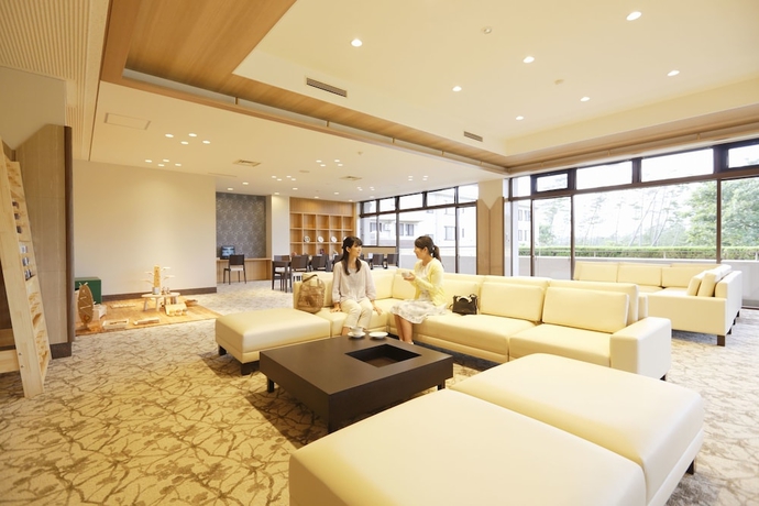 Imagen de los interiores del Hotel Kyukamura Noto-Chirihama. Foto 14