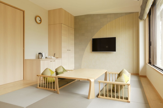 Imagen de la habitación del Hotel Kyukamura Noto-Chirihama. Foto 10