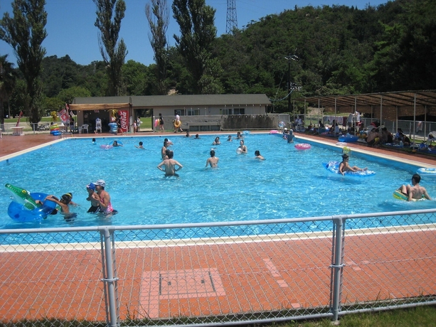 Imagen de la piscina del Hotel Kyukamura Ohkunoshima. Foto 19