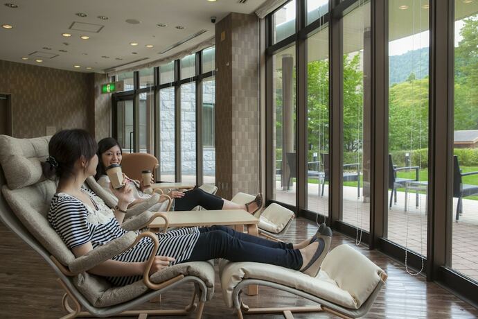 Imagen de los interiores del Hotel Kyukamura Oku-Musashi. Foto 15