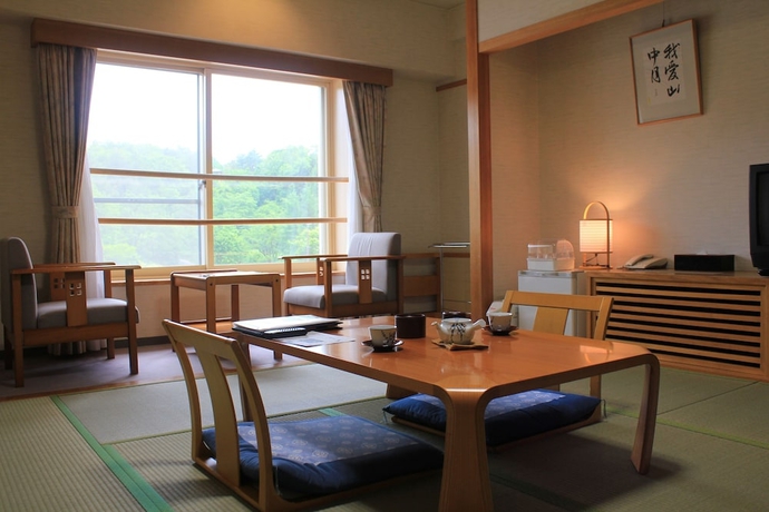 Imagen de la habitación del Hotel Kyukamura Shonai-Haguro. Foto 9