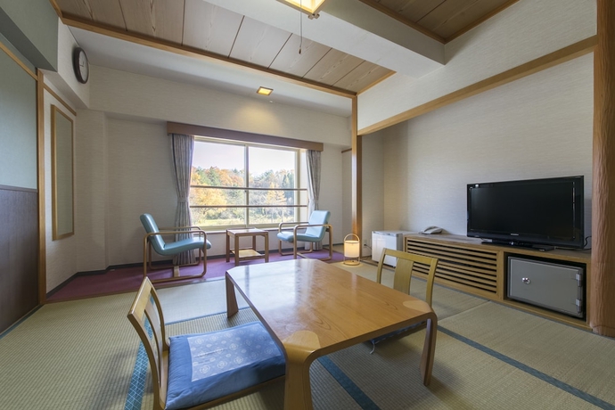 Imagen de la habitación del Hotel Kyukamura Shonai-Haguro. Foto 15