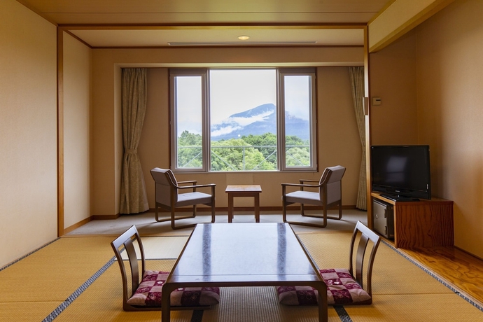 Imagen de la habitación del Hotel Kyukamura Ura-Bandai. Foto 2