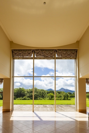 Imagen de los interiores del Hotel Kyukamura Ura-Bandai. Foto 10