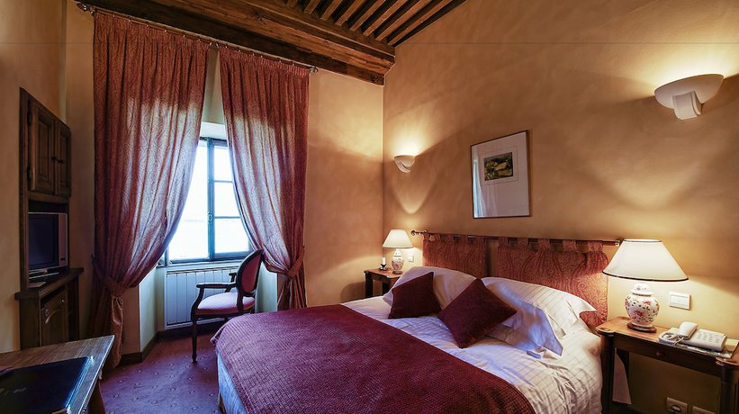 Imagen de la habitación del Hotel L Abbaye De Talloires. Foto 13