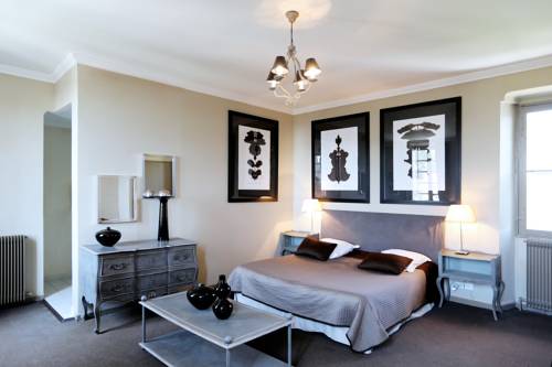Imagen de la habitación del Hotel L' Abbaye H&ocirc;tel. Foto 12