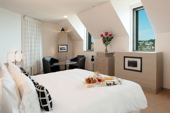 Imagen de la habitación del Hotel L' Agapa Spa. Foto 2