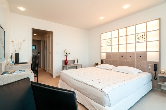 Imagen de la habitación del Hotel L' Agapa Spa. Foto 15