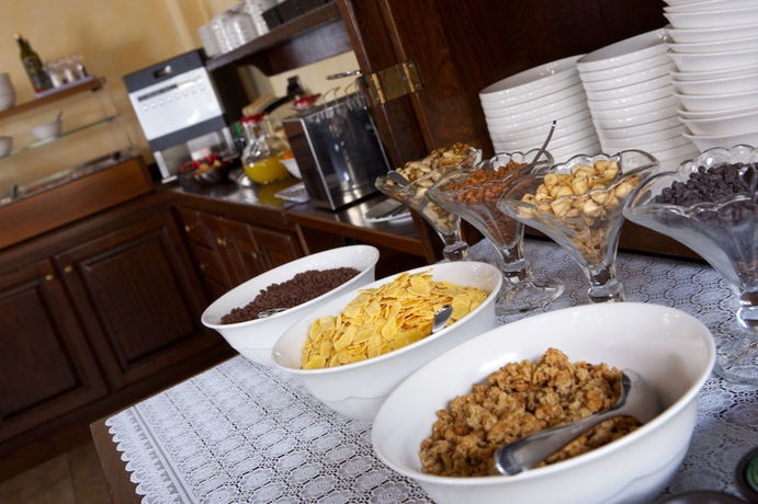 Imagen del bar/restaurante del Hotel L' Aiglon. Foto 6