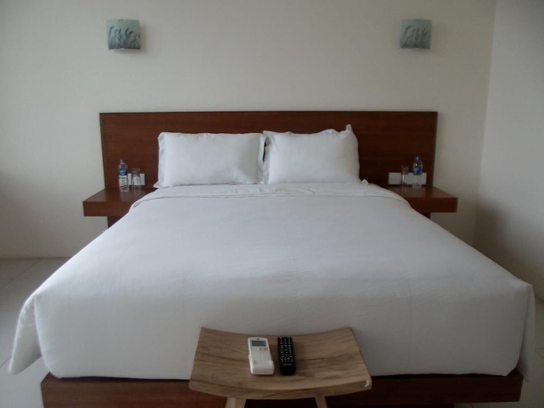 Imagen de la habitación del Hotel L Bajo. Foto 5