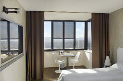 Imagen de la habitación del Hotel L Ermitage. Foto 9