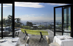 Imagen del bar/restaurante del Hotel L Ermitage. Foto 7