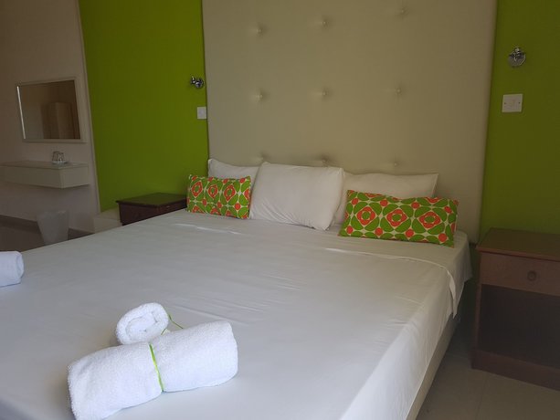 Imagen de la habitación del Hotel L\' Eros. Foto 2