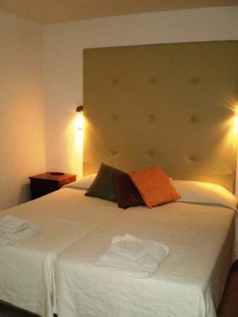 Imagen de la habitación del Hotel L\' Eros. Foto 3