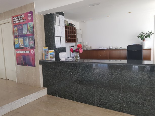 Imagen de los interiores del Hotel L\' Eros. Foto 17