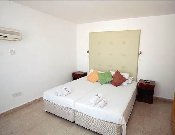 Imagen de la habitación del Hotel L\' Eros. Foto 9