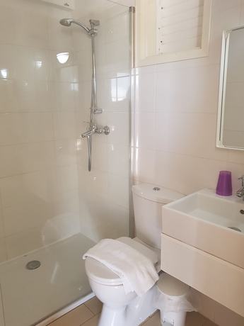 Imagen de la habitación del Hotel L\' Eros. Foto 11