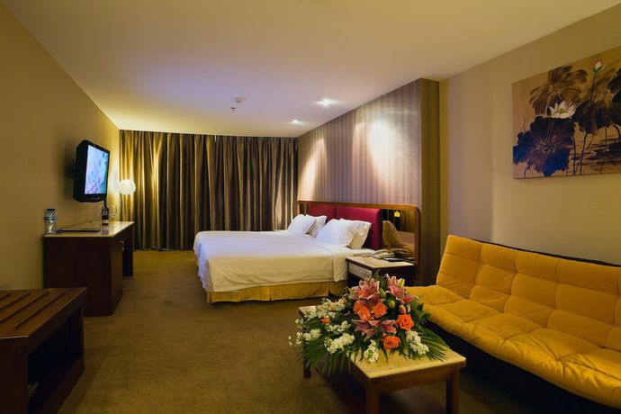 Imagen de la habitación del Hotel L Lianhua. Foto 12