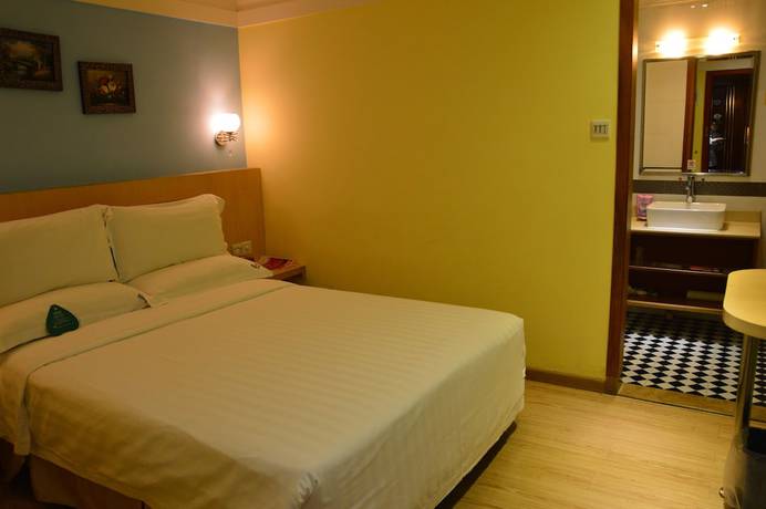 Imagen de la habitación del Hotel L Lianhua. Foto 17
