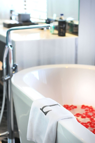 Imagen de la habitación del Hotel L Seminyak. Foto 9