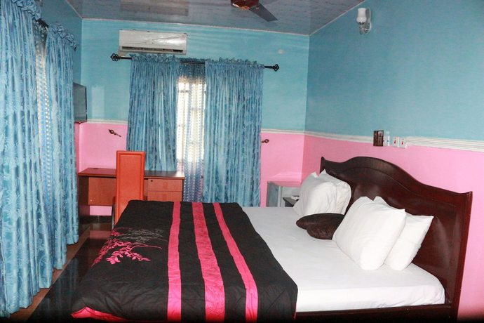 Imagen general del Hotel L and L Executives and Suites. Foto 1