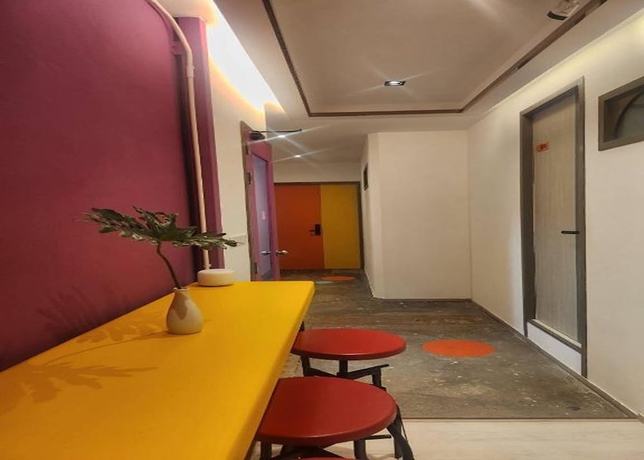 Imagen de los interiores del Hotel L minitel. Foto 16