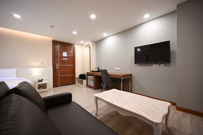 Imagen de la habitación del Hotel L2hotel. Foto 3