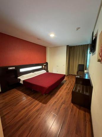 Imagen general del Hotel LA CANTUE&Ntilde;A. Foto 6