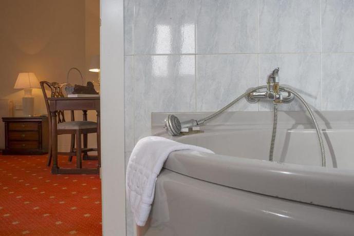 Imagen de la habitación del Hotel LA CASA GRANDE, Baena. Foto 3