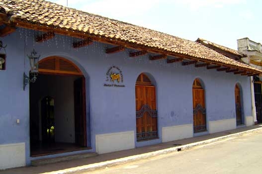 Imagen general del Hotel LA CASONA DE LOS ESTRADA. Foto 1