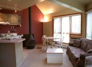 Imagen de la habitación del Hotel LA CHOUETTE. Foto 3