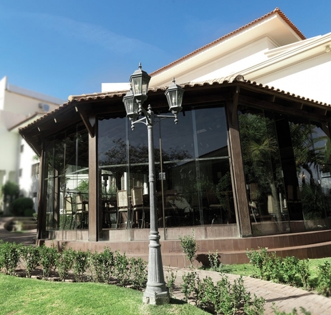 Imagen del bar/restaurante del Hotel LA COLONIA, COCHABAMBA. Foto 4