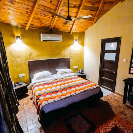 Imagen de la habitación del Hotel LA KAMP RESORT. Foto 3
