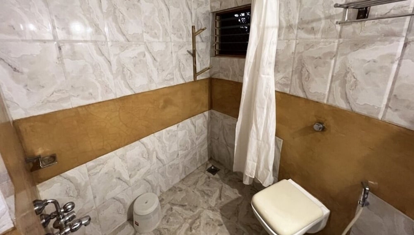 Imagen de la habitación del Hotel LA KAMP RESORT. Foto 17