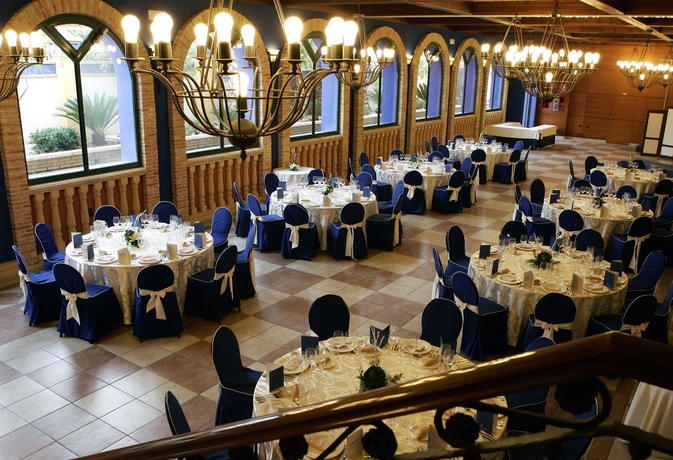 Imagen de los interiores del Hotel LA LAGUNA SPA AND GOLF. Foto 5