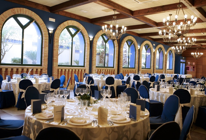 Imagen de los interiores del Hotel LA LAGUNA SPA AND GOLF. Foto 6