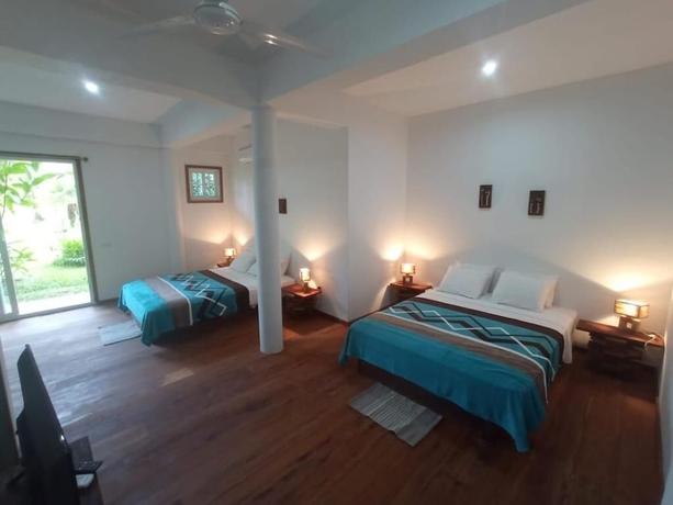 Imagen de la habitación del Hotel LA LUCIERNAGA HABITACIONES BIG CREEK. Foto 10