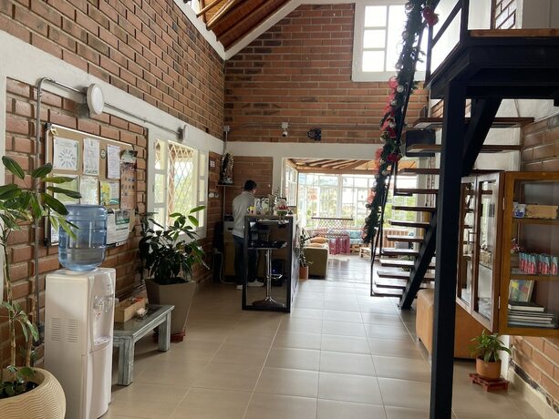 Imagen general del Hotel LA MADRIGUERA HOTEL. Foto 8