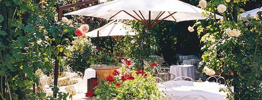 Imagen de los exteriores del Hotel LA MAISON BLANCHE, Montpellier. Foto 5