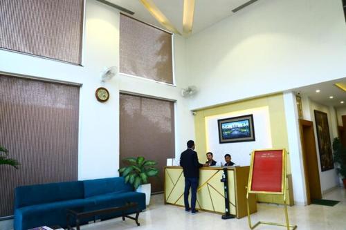 Imagen general del Hotel LA PEARL, Bhopal. Foto 2