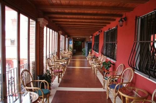 Imagen general del Hotel LA RUEDA HOTEL. Foto 6