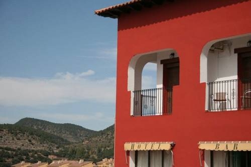 Imagen general del Hotel LA RUEDA HOTEL. Foto 13