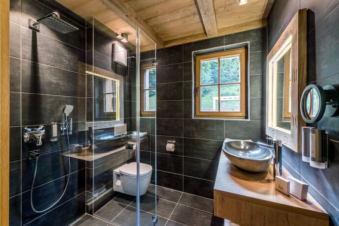 Imagen general del Hotel LA SOA Chalets and Eventlodge. Foto 8