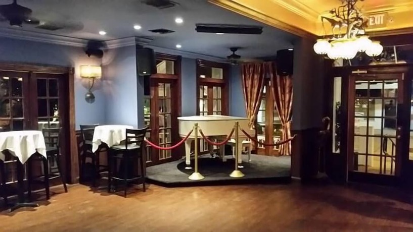 Imagen del bar/restaurante del Hotel LA TE DA - Adults Only. Foto 2