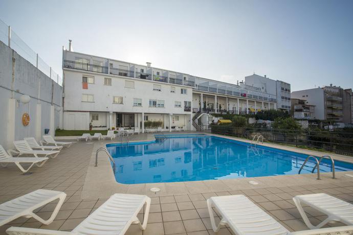 Imagen de la piscina del Hotel LA TERRAZA, Sanxenxo. Foto 8