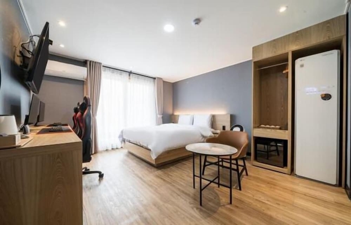 Imagen de la habitación del Hotel LABE. Foto 5